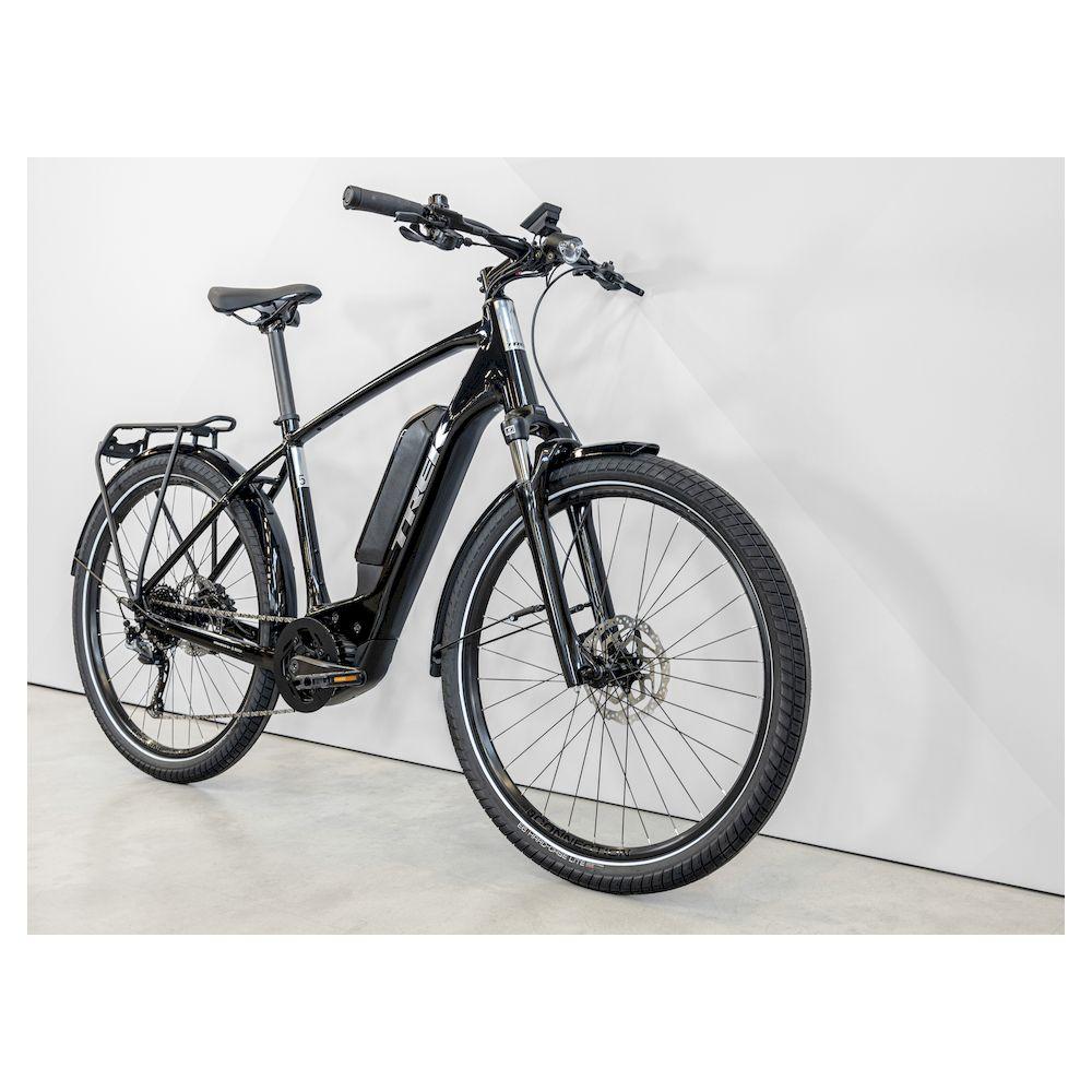 Trek Allant+ 5 Electric bike for rental in Tromsø